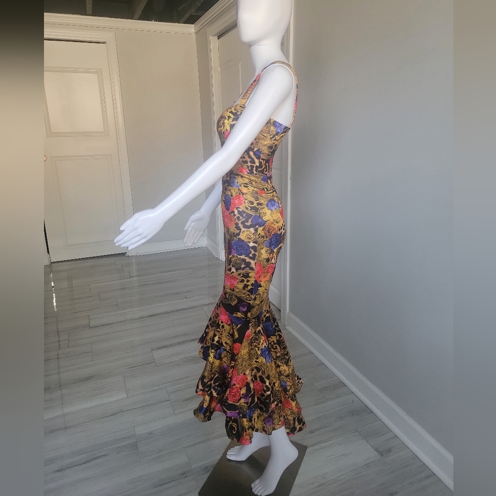 Fashion Nova Women Dress. Worn once - Picture 8 of 16